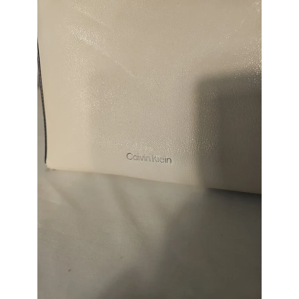 Calvin Klein calvin klein